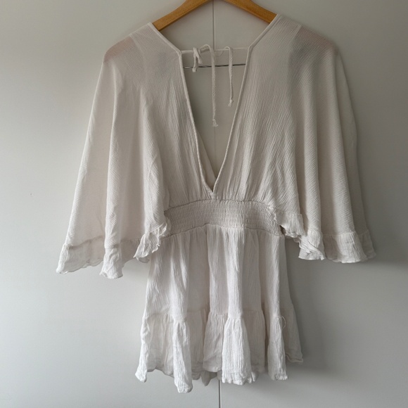 White Flowy Forever 21 Top - Picture 2 of 3